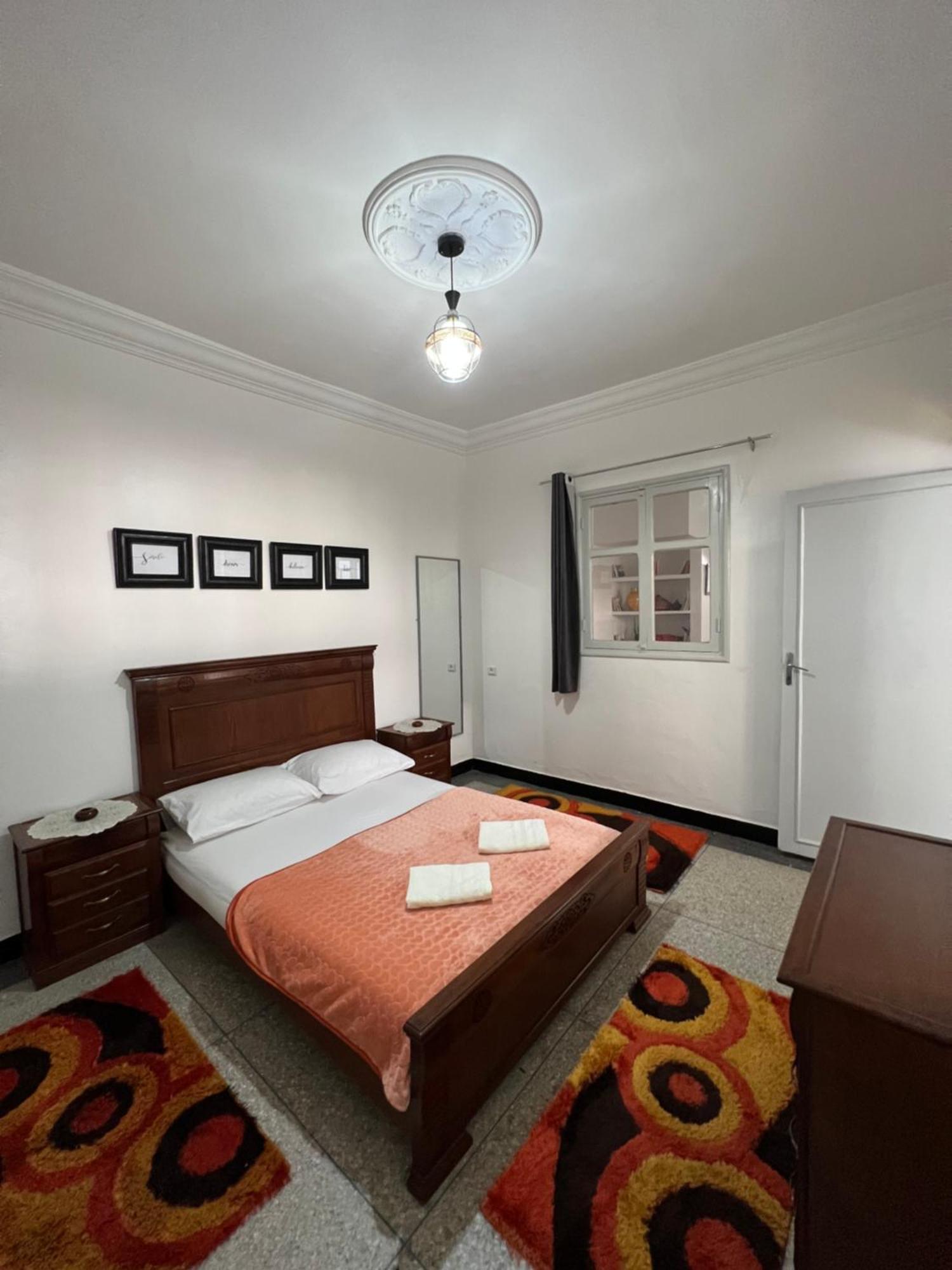 Bh House, Charming Apartment エッサウィラ エクステリア 写真