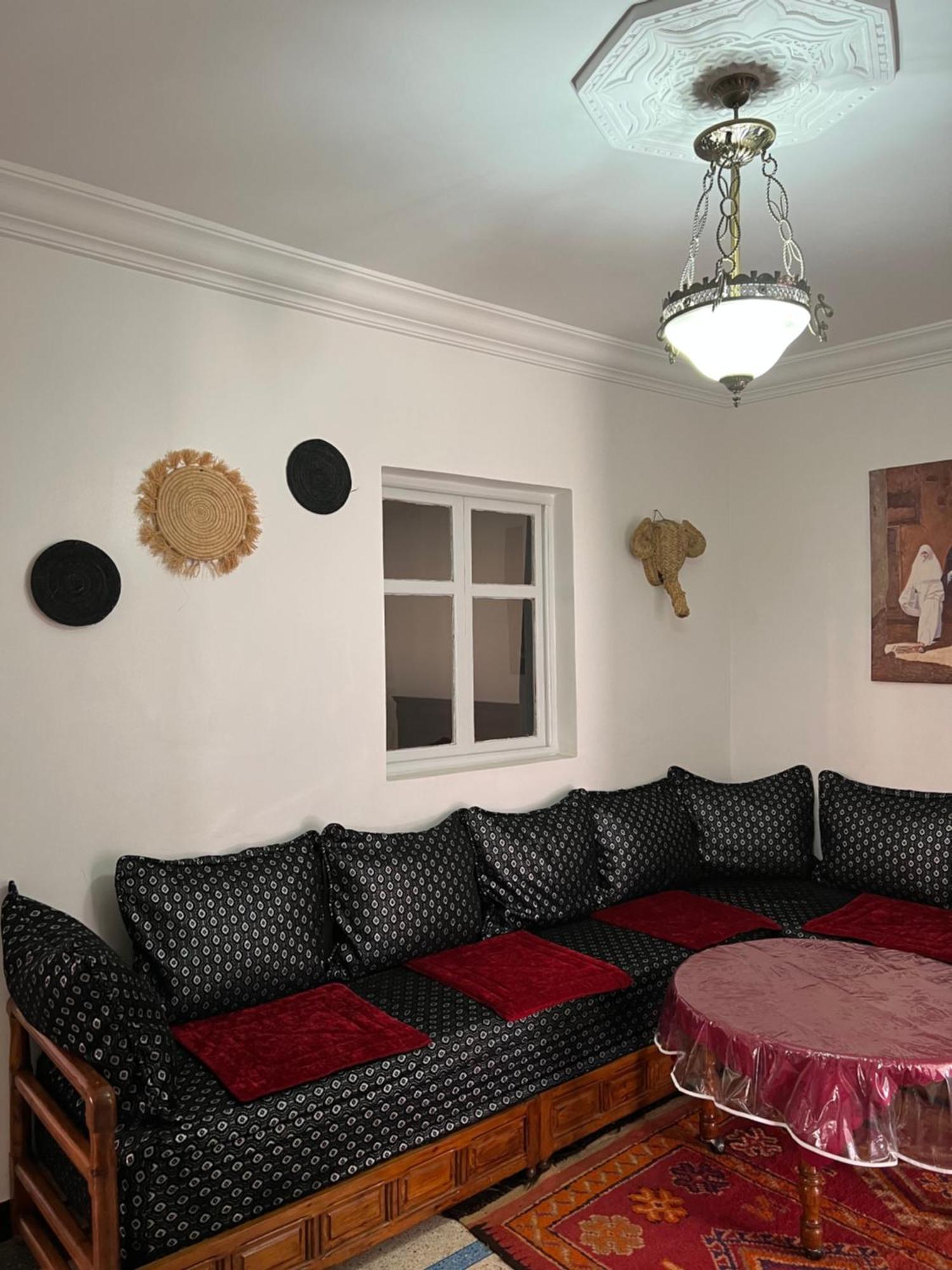 Bh House, Charming Apartment エッサウィラ エクステリア 写真